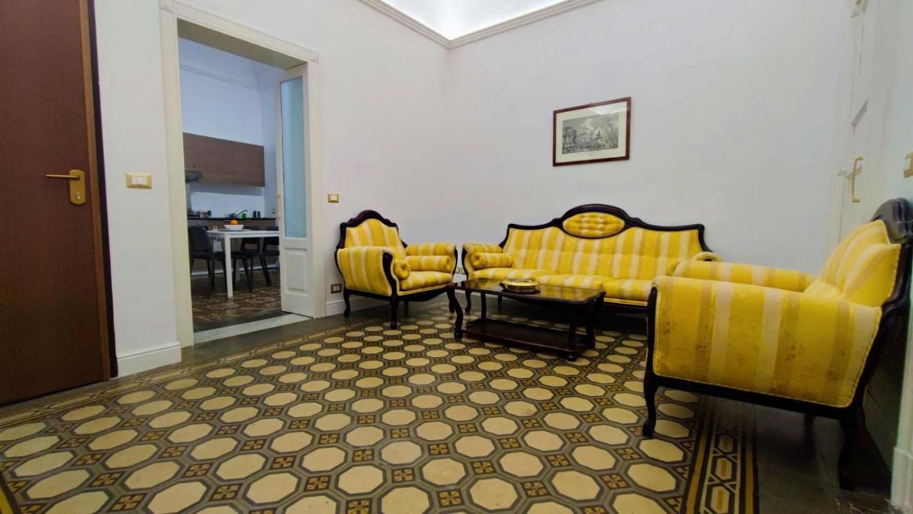 Duhome Apartment In The Heart Of 카타니아 외부 사진