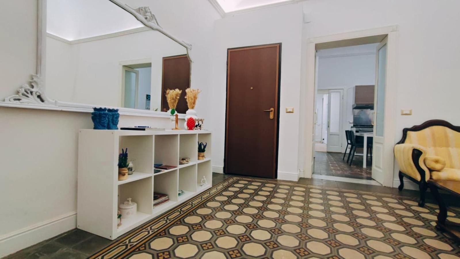 Duhome Apartment In The Heart Of 카타니아 외부 사진